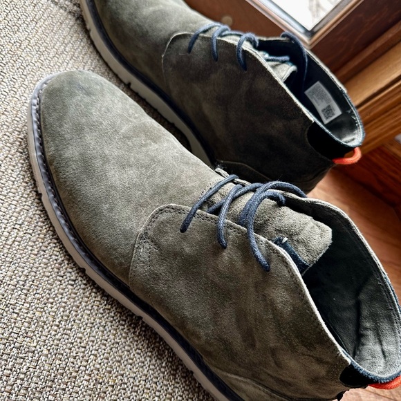 TOMS Navi Mens Green Nubuck Lace Up Chukka Boots - Size 11.5M Olive Green - Picture 11 of 16